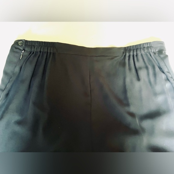 Black light and soft viscose blend pants loose summer coctail style loose pants - Picture 7 of 16